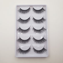 Load image into Gallery viewer, Northtown Girl Lashes