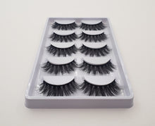 Load image into Gallery viewer, Westside Fly Lashes
